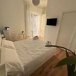 Compare Felice Gasthuis 4*